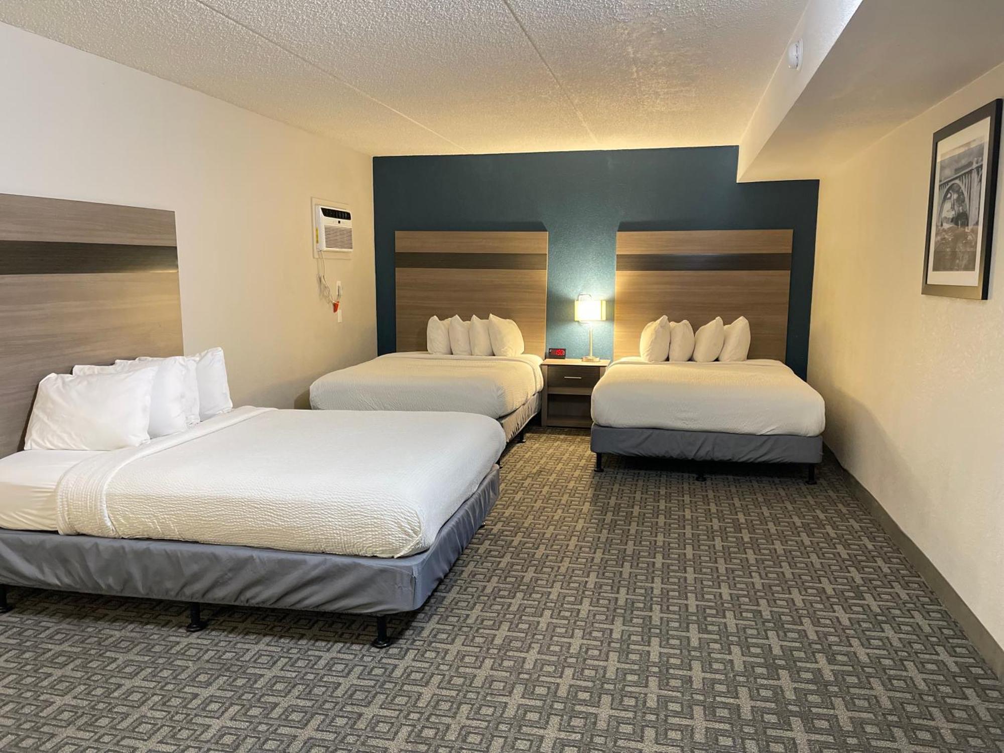 Days Inn & Suites By Wyndham Spokane Ngoại thất bức ảnh